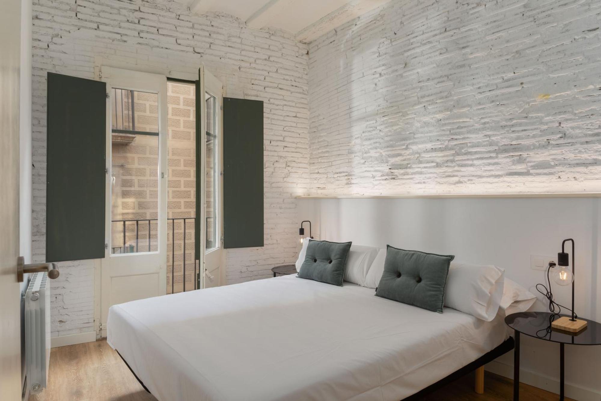 Flateli Sant Agusti Apartment Girona Bagian luar foto