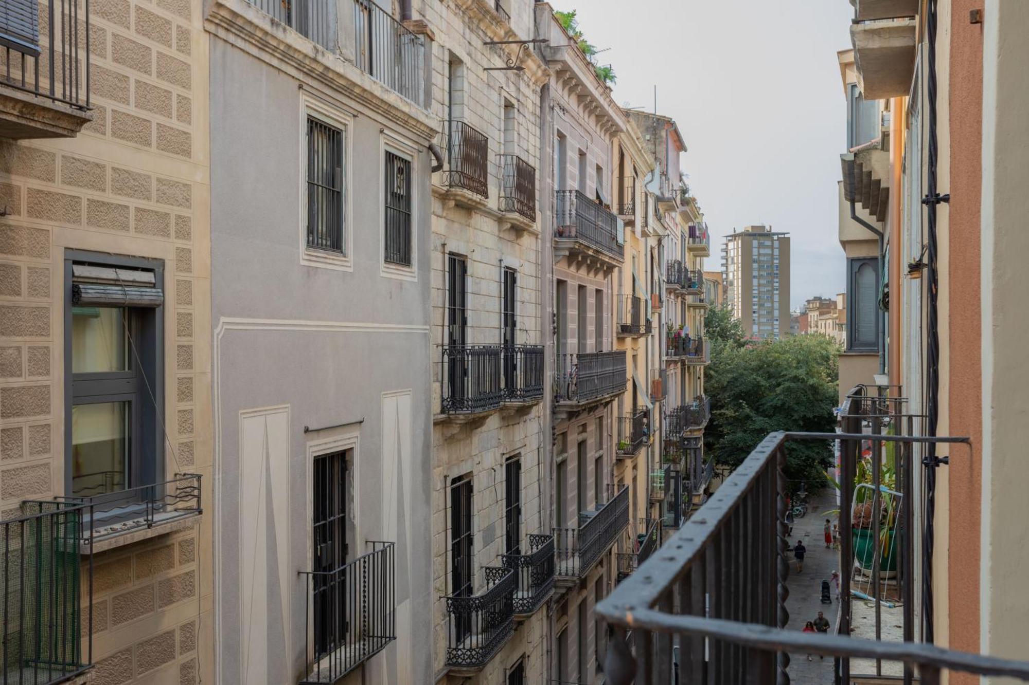 Flateli Sant Agusti Apartment Girona Bagian luar foto
